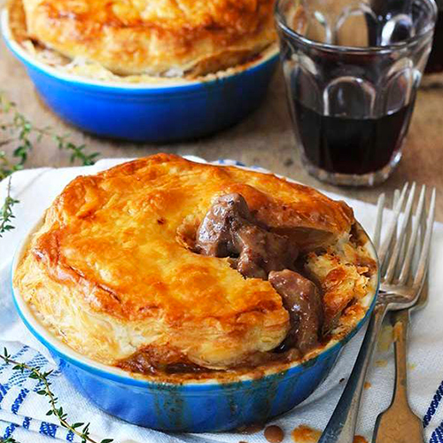 Noblehill Chippy Dumfries Steak Pie